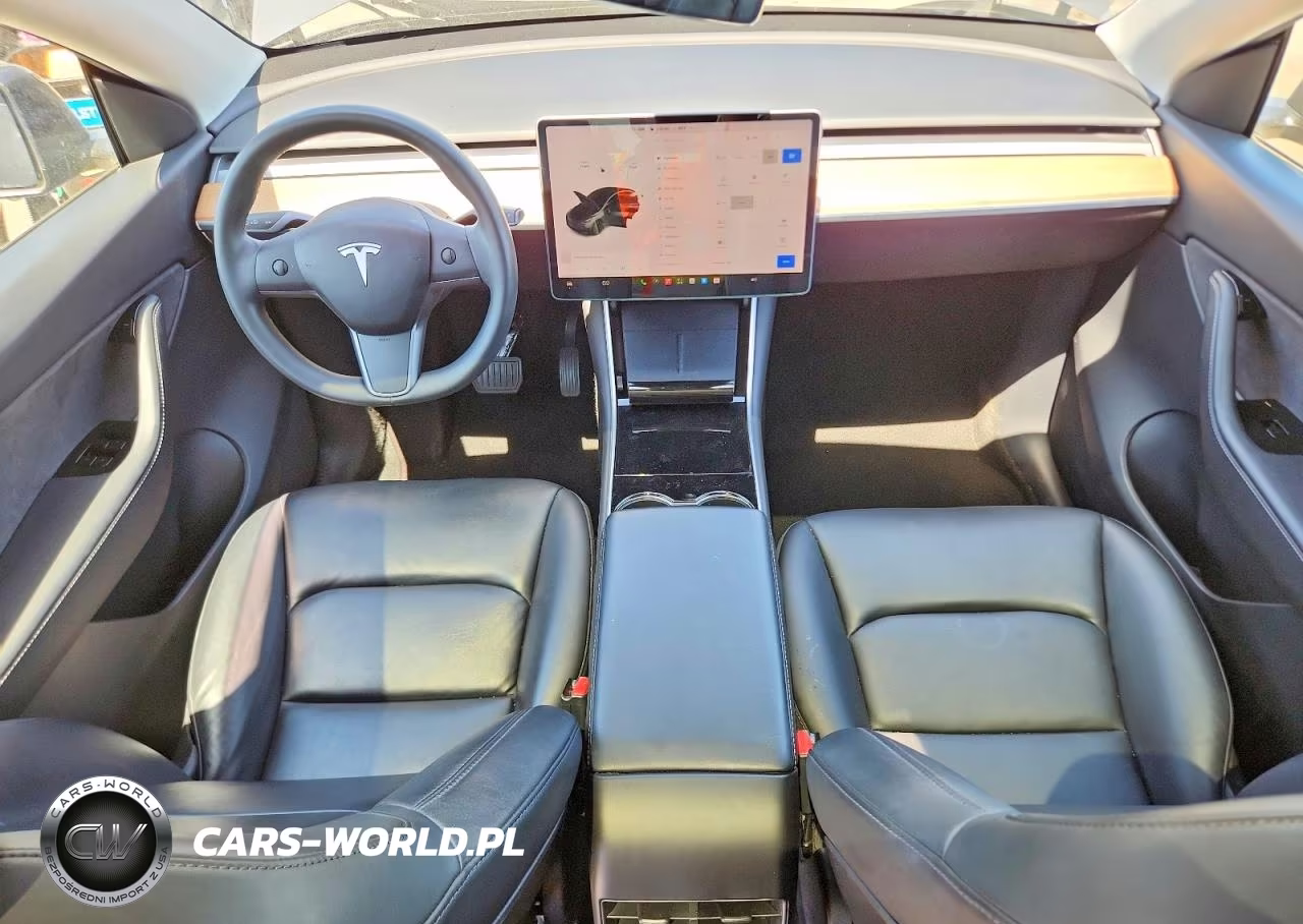 2020 Tesla Model Y VIN:5YJYGDEFXLF004761 - 8