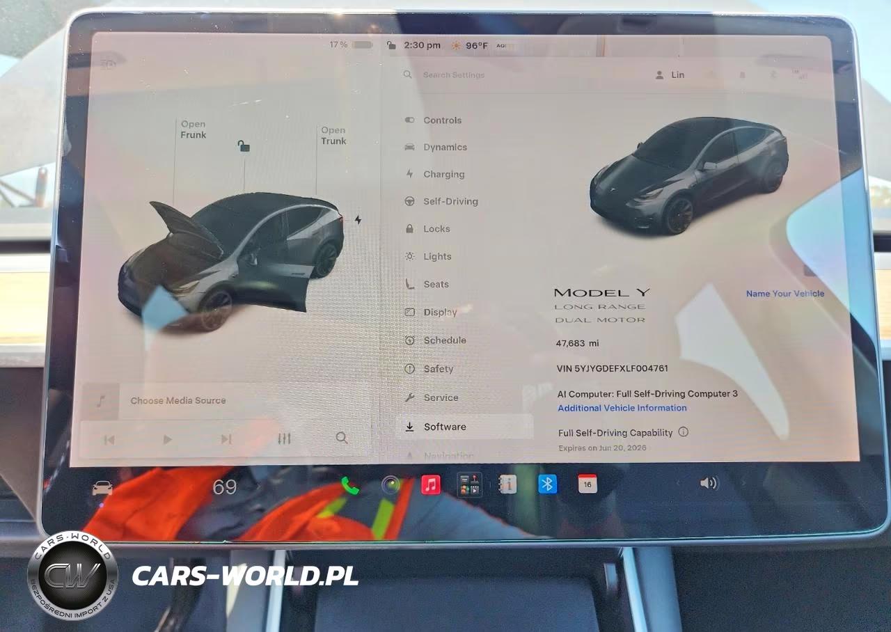 2020 Tesla Model Y VIN:5YJYGDEFXLF004761 - 9