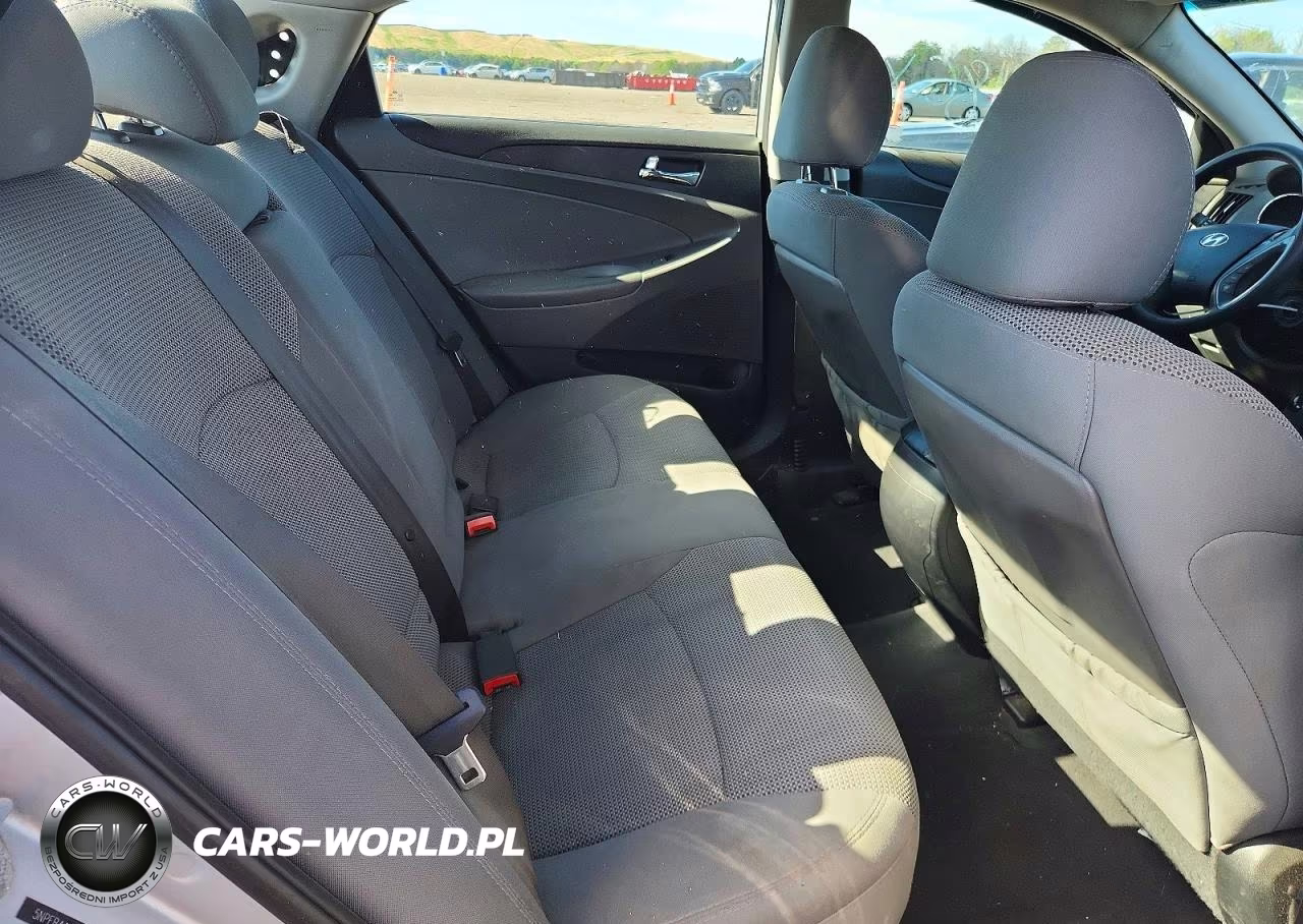 2014 Hyundai Sonata Gls VIN:5NPEB4AC6EH820531 - 10