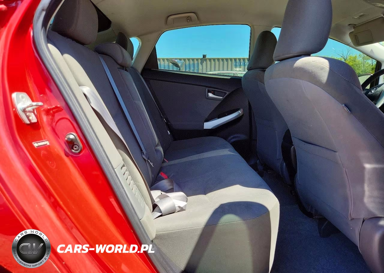 2012 Toyota Prius Two VIN:JTDKN3DU0C5475812 - 10