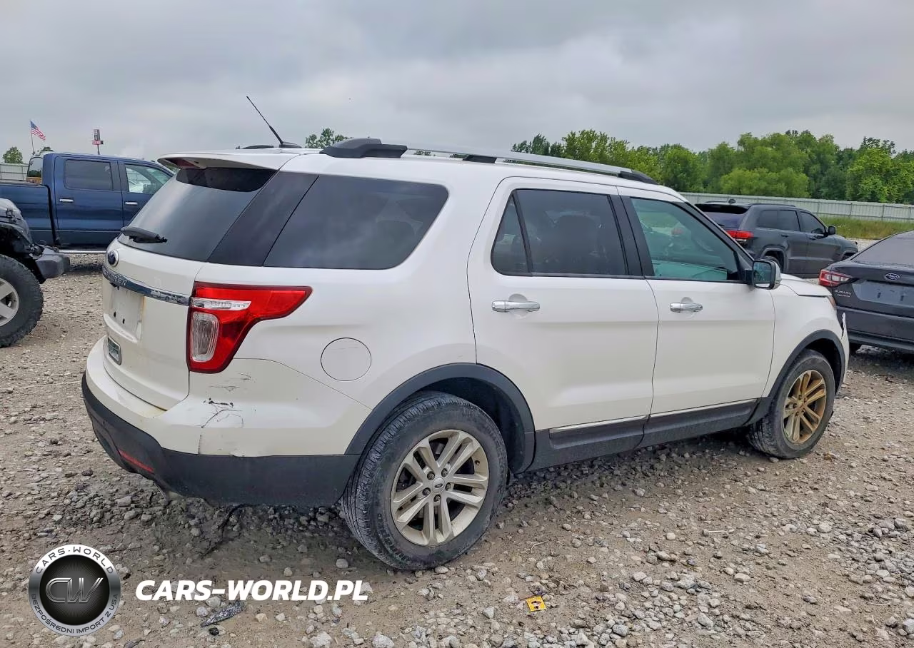 2012 Ford Explorer Xlt VIN:1FMHK7D86CGA91160 - 3