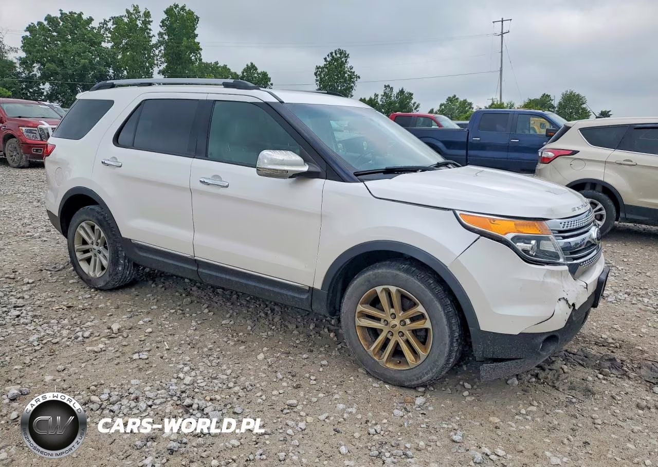 2012 Ford Explorer Xlt VIN:1FMHK7D86CGA91160 - 4