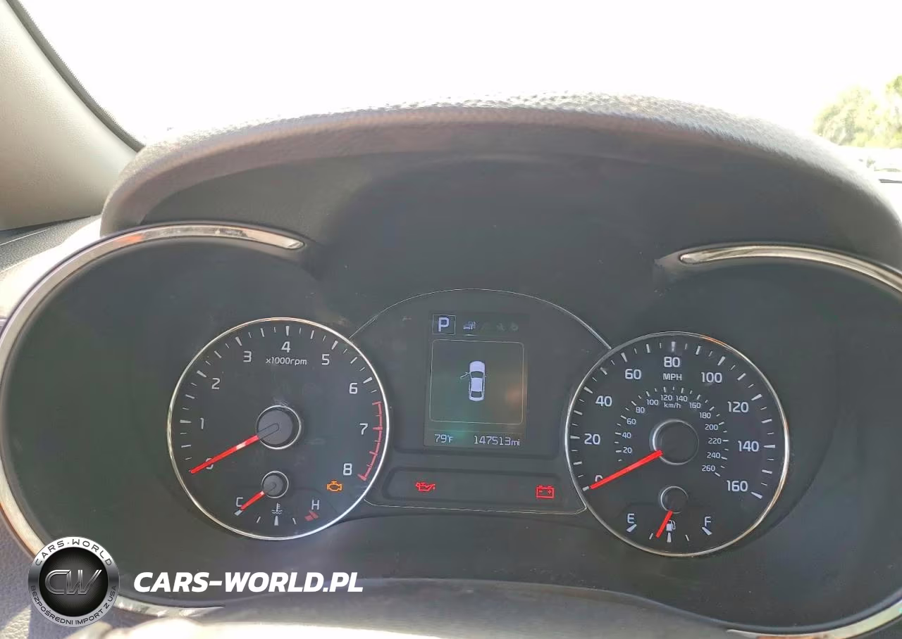 2018 Kia Forte Lx VIN:3KPFL4A70JE261139 - 9