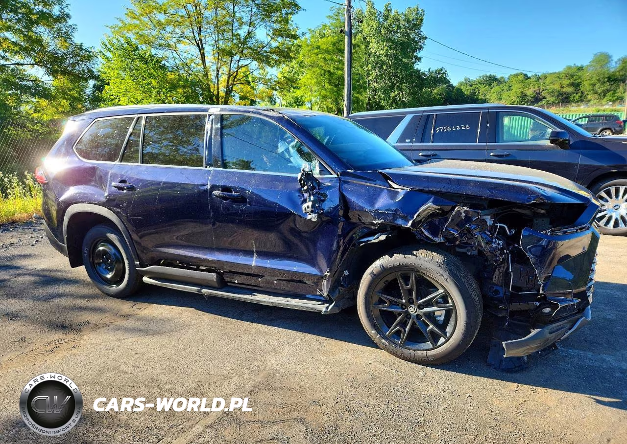 2026 Toyota Grand Highlander Hybrid Limited VIN:5TDACAB53TS074864 - 4