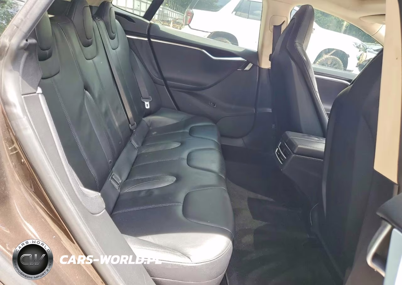 2013 Tesla Model S VIN:5YJSA1CN0DFP22496 - 10