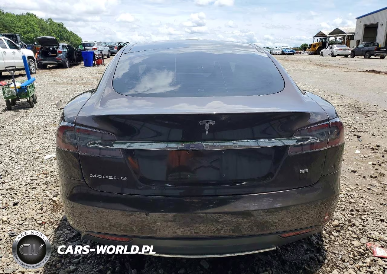 2013 Tesla Model S VIN:5YJSA1CN0DFP22496 - 6
