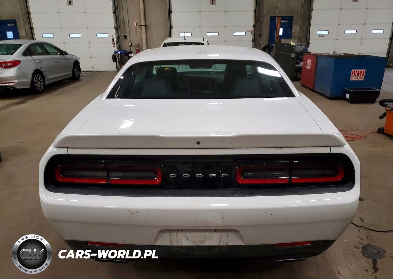 2017 Dodge Challenger Gt VIN:2C3CDZGG6HH556236 - 6