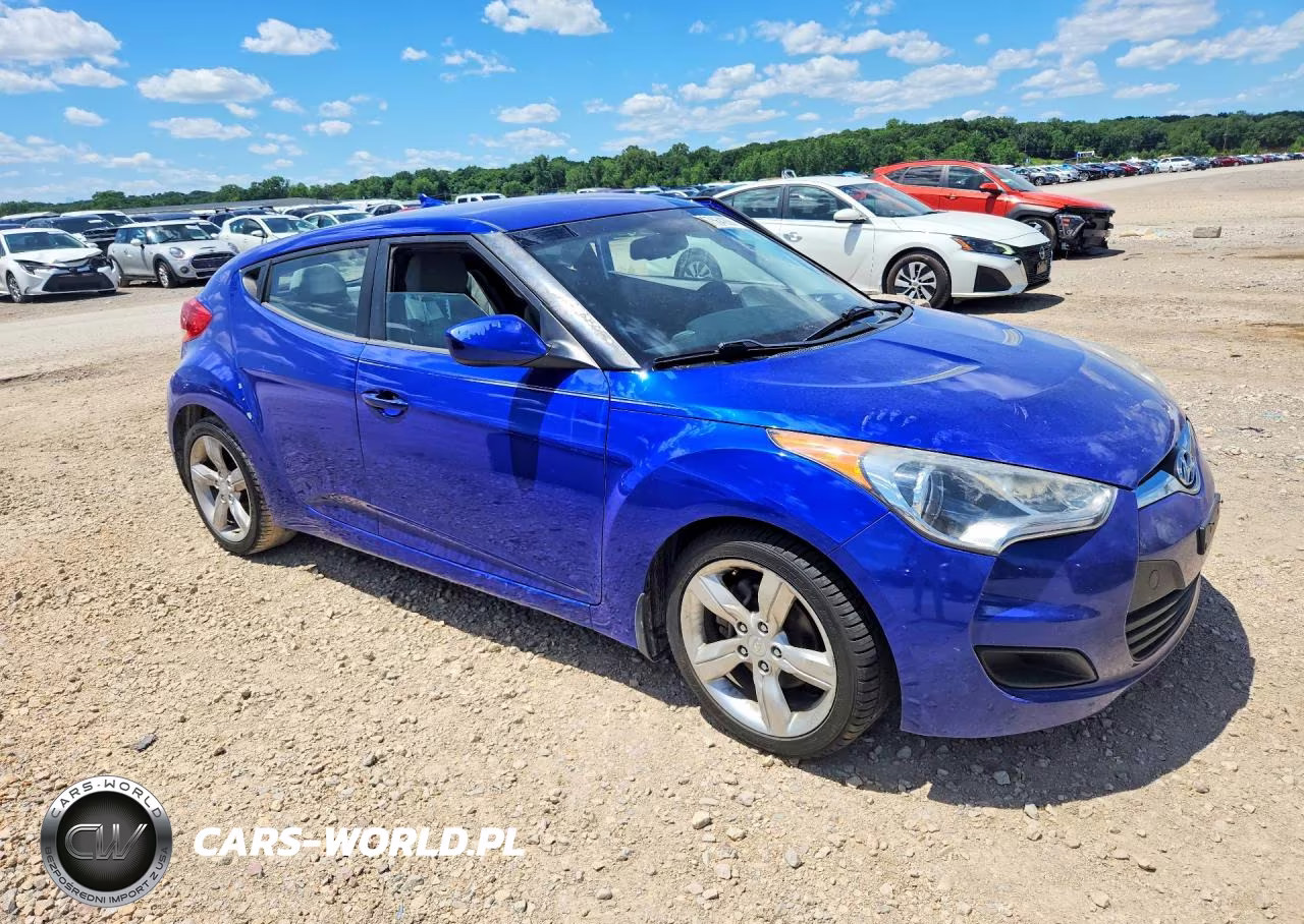 2012 Hyundai Veloster Base VIN:KMHTC6ADXCU049983 - 4