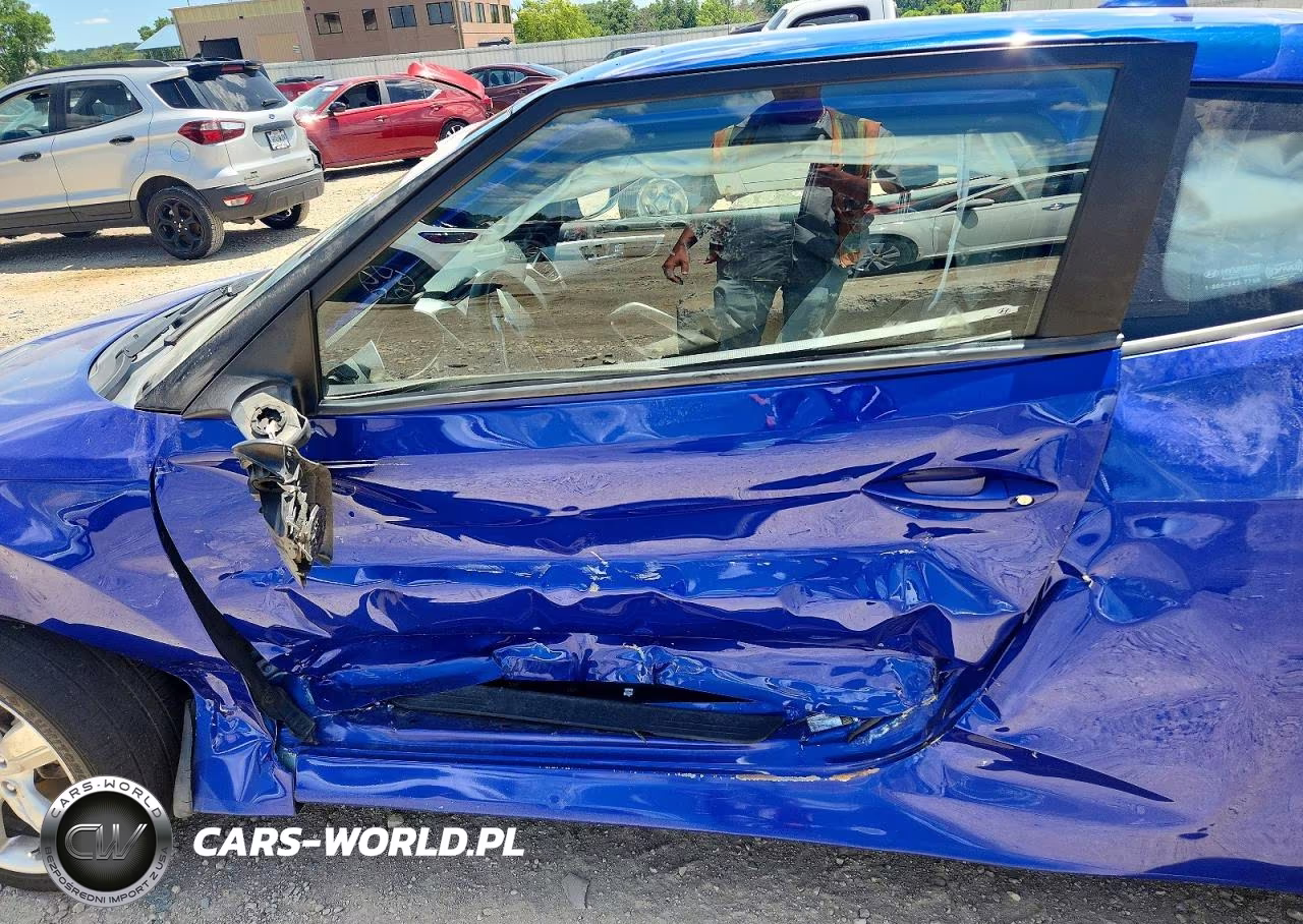 2012 Hyundai Veloster Base VIN:KMHTC6ADXCU049983 - 7