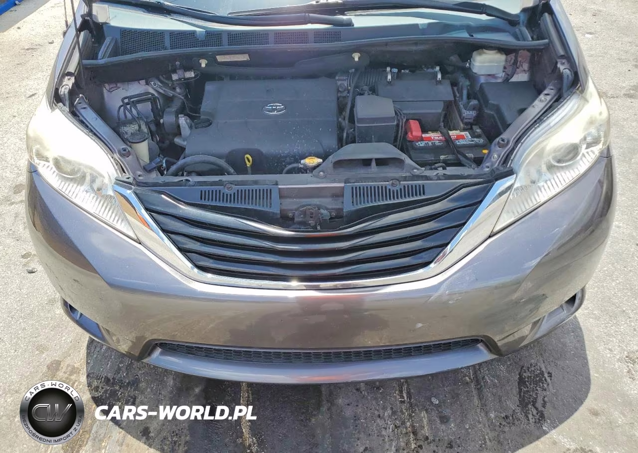 2014 Toyota Sienna Le VIN:5TDKK3DC7ES499473 - 12