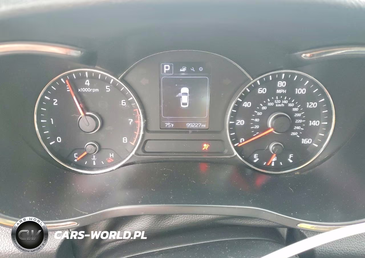 2018 Kia Forte Lx VIN:3KPFK4A79JE270490 - 9