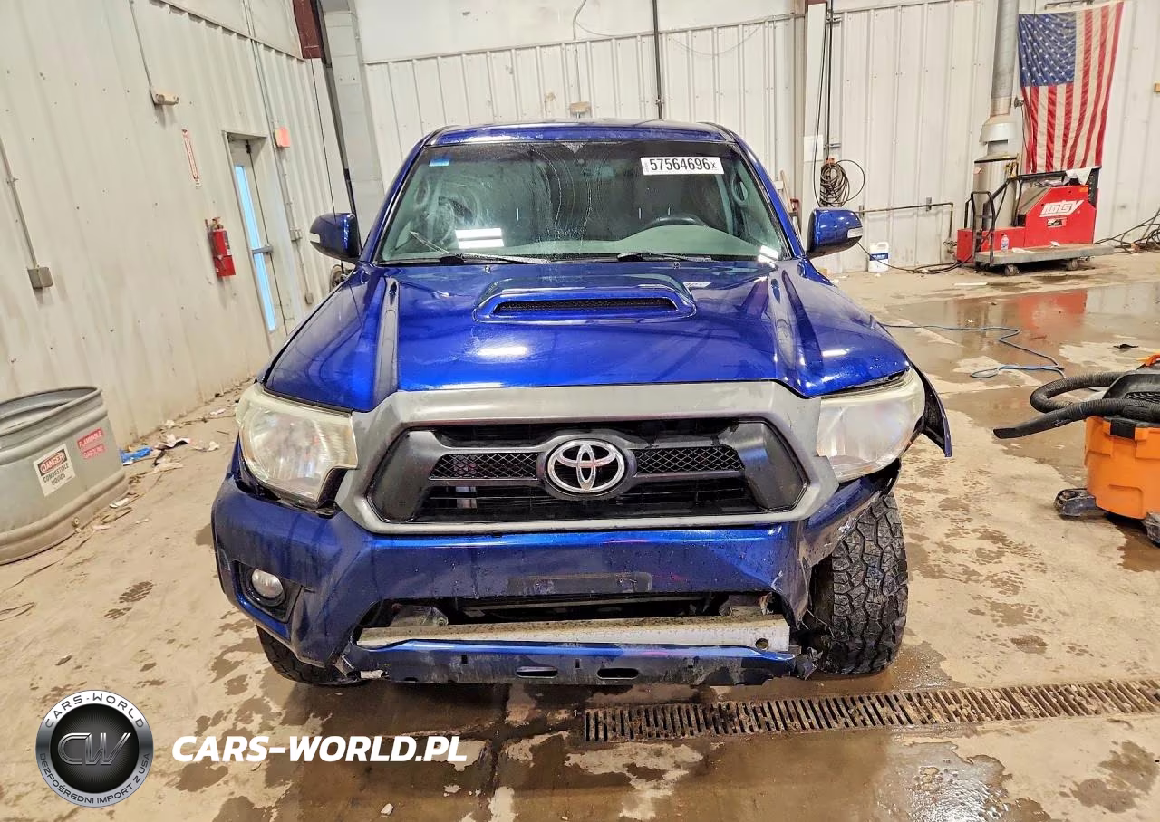 2015 Toyota Tacoma V6 VIN:5TFUU4EN1FX125624 - 5