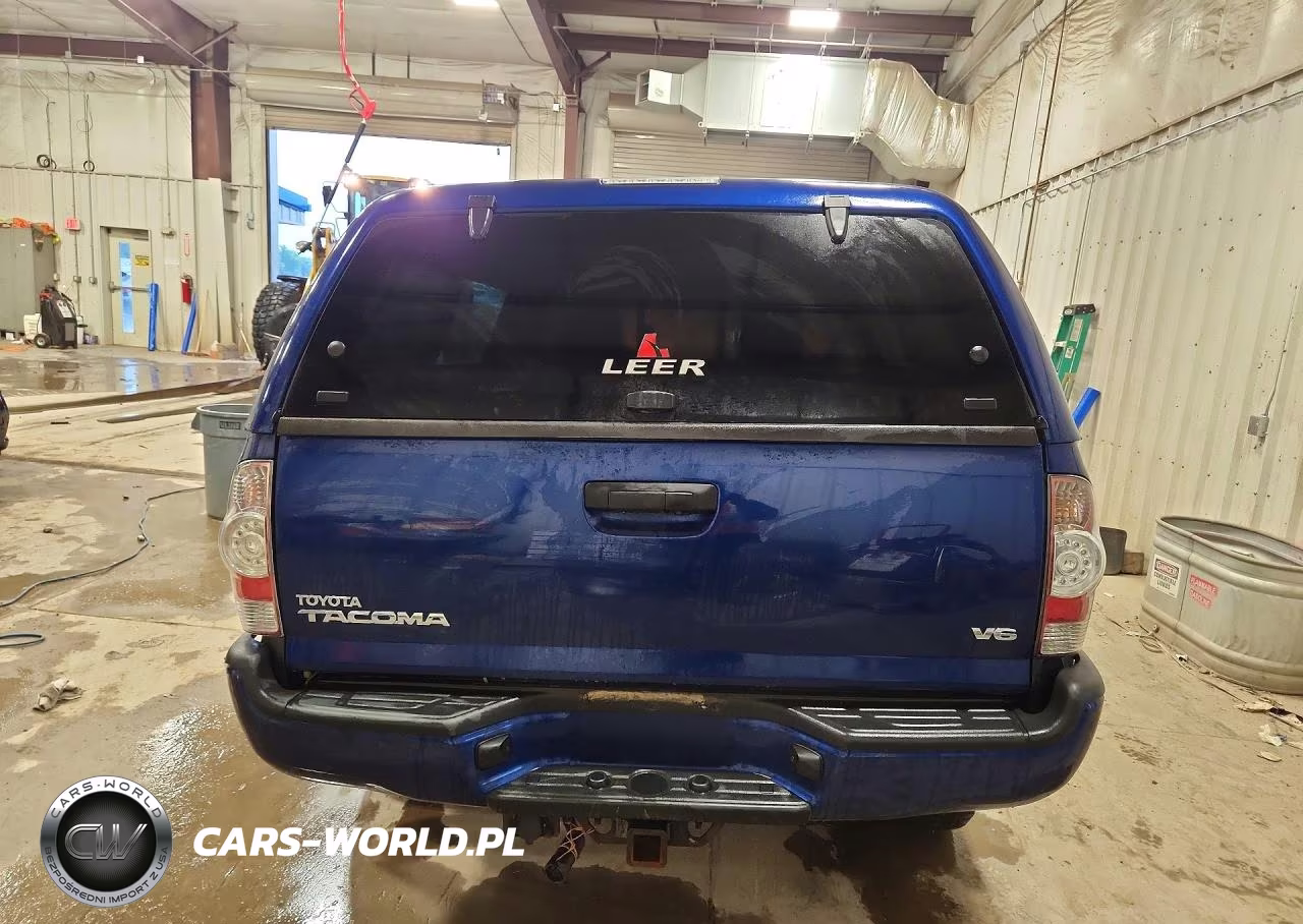 2015 Toyota Tacoma V6 VIN:5TFUU4EN1FX125624 - 6