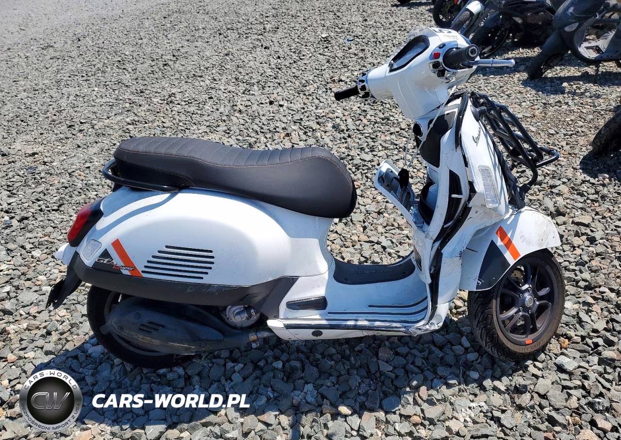 2024 Vespa Gts-Sei Giorni 300 – zdjęcie 1 z 9