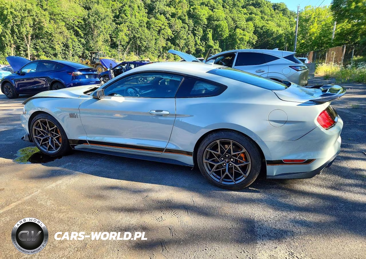 2021 Ford Mustang Mach I VIN:1FA6P8R08M5555588 - 2