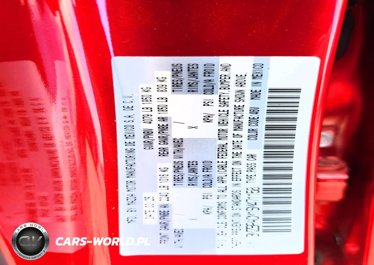 2025 Mazda 3 Preferred VIN:3MZBPACM1SM471158 - 12