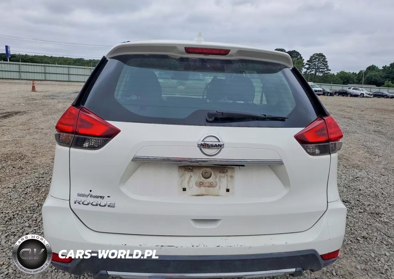 2017 Nissan Rogue S VIN:5N1AT2MT1HC730811 - 6