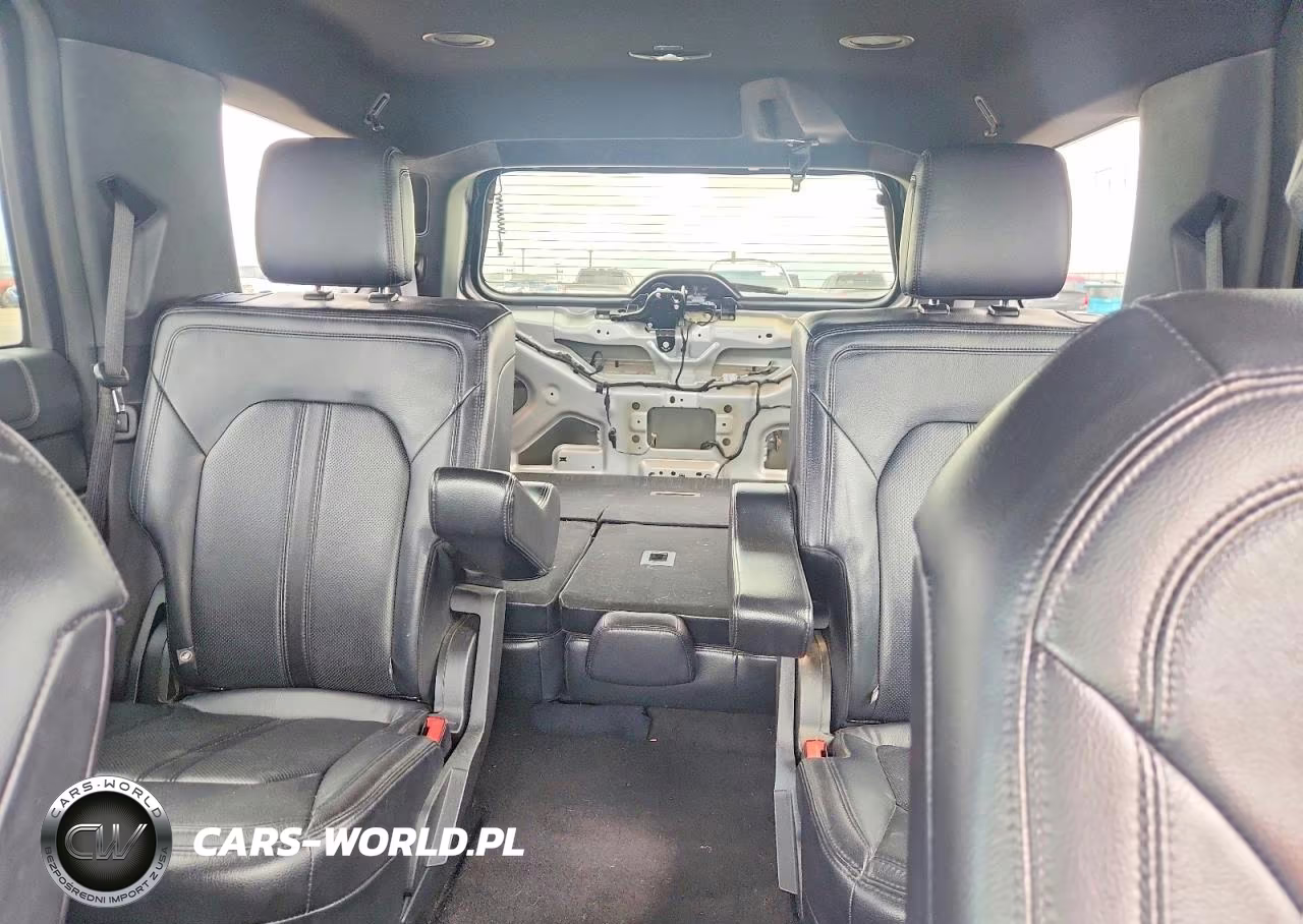 2019 Ford Expedition Limited VIN:1FMJU1KT9KEA17760 - 10