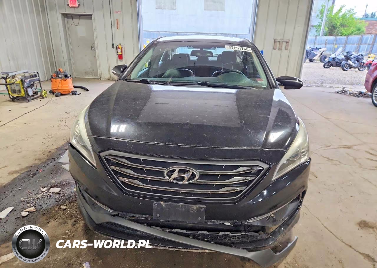 2015 Hyundai Sonata Sport VIN:5NPE34AF4FH117261 - 5