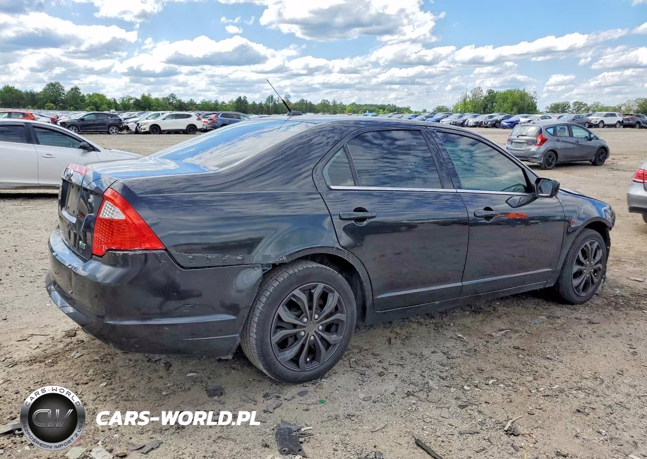 2010 Ford Fusion Se VIN:3FAHP0HG2AR103623 - 3