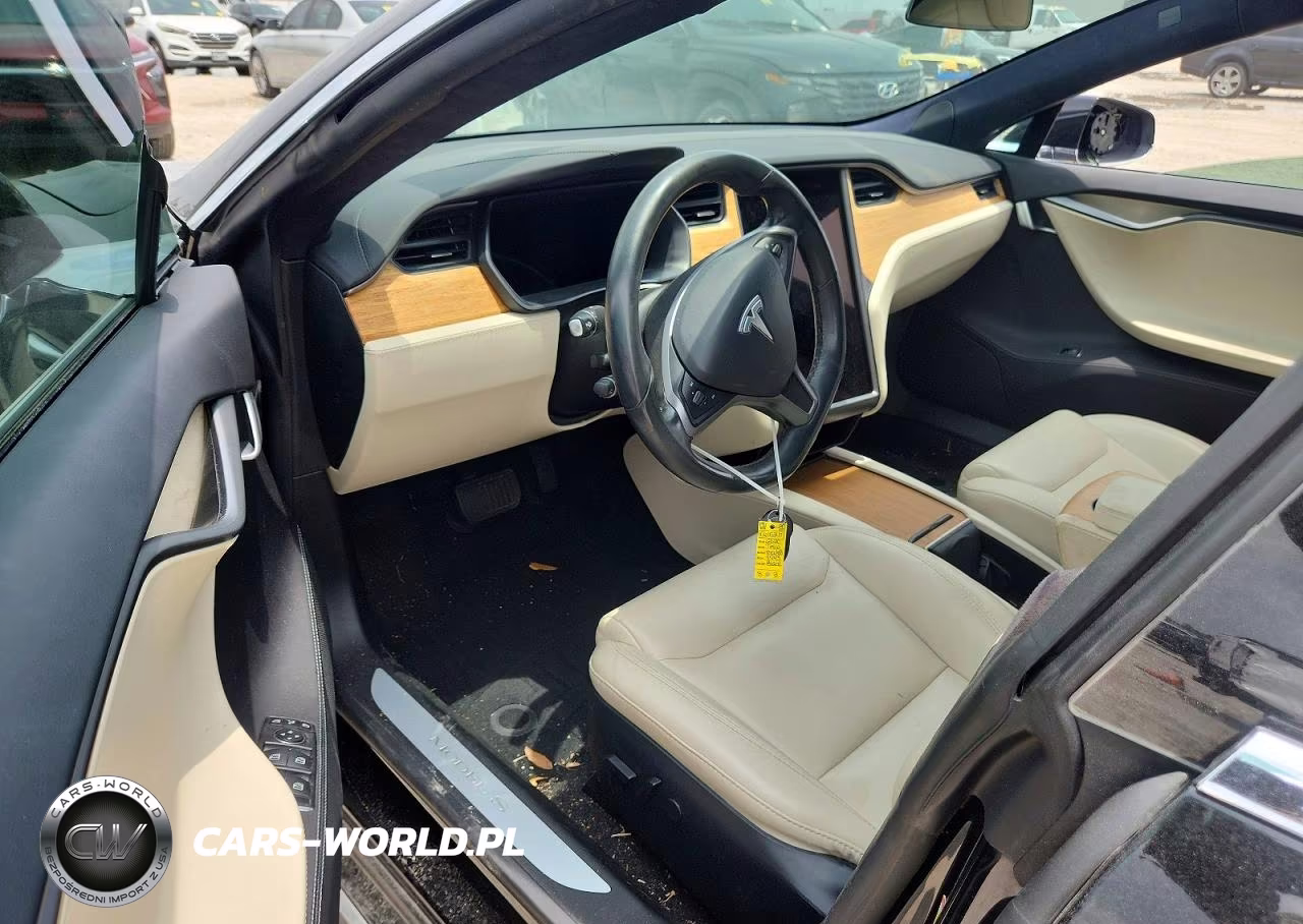 2020 Tesla Model S VIN:5YJSA1E22LF399943 - 8