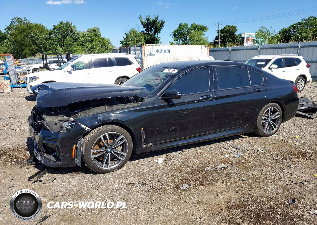 2021 BMW 750 Xi