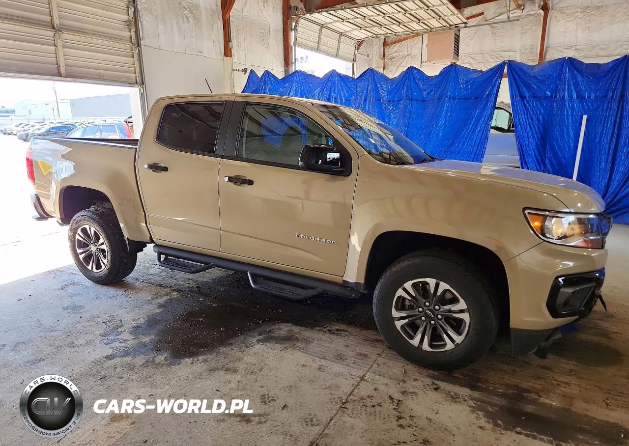 2021 Chevrolet Colorado Z71 VIN:1GCGTDEN3M1217401 - 4