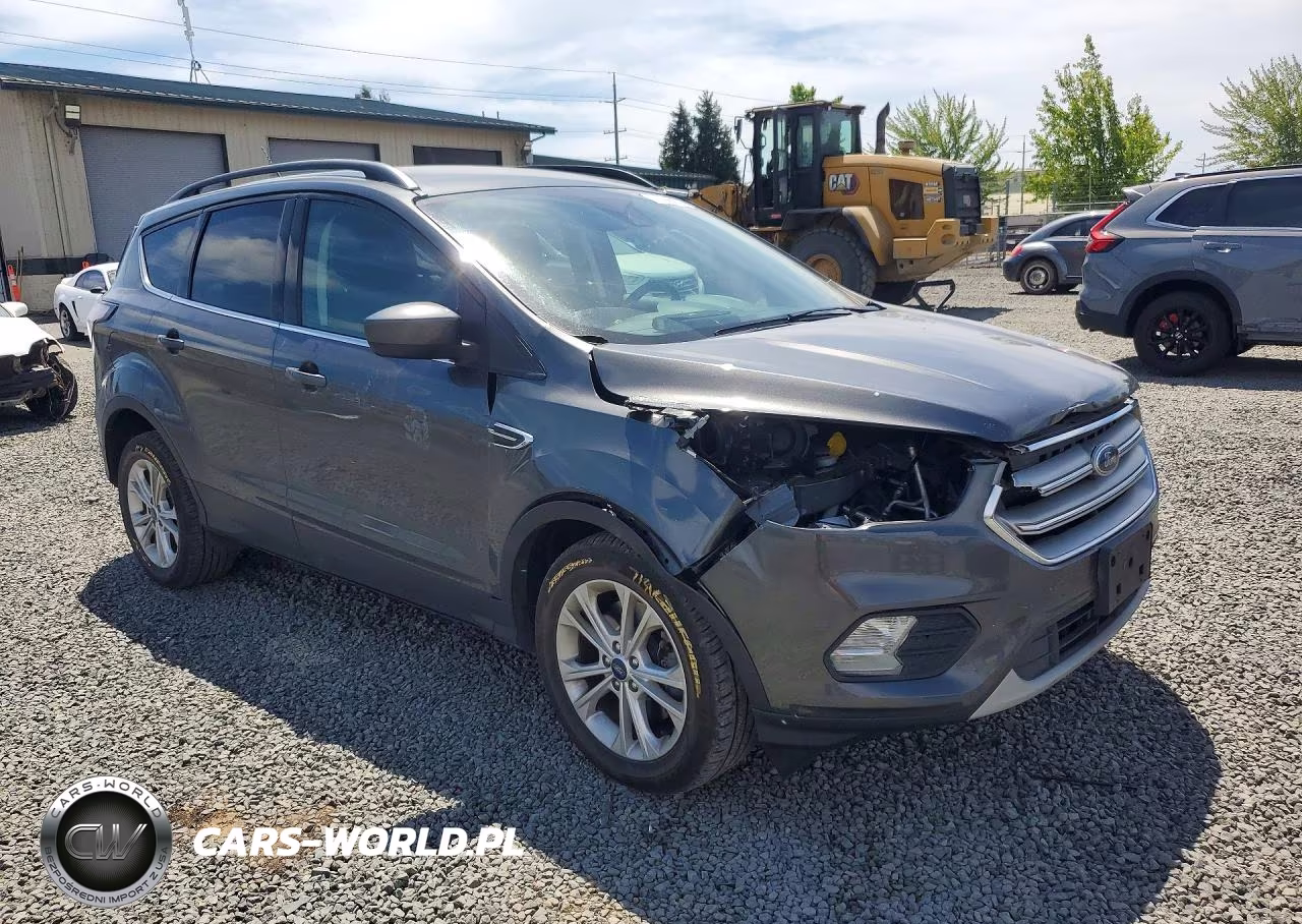2018 Ford Escape Se VIN:1FMCU9GD4JUB76280 - 4