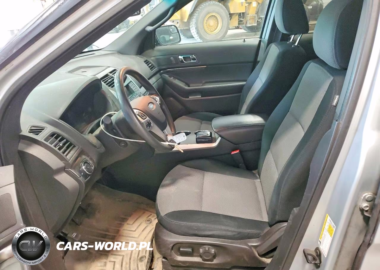 2014 Ford Explorer Police Interceptor VIN:1FM5K8ARXEGB69027 - 7