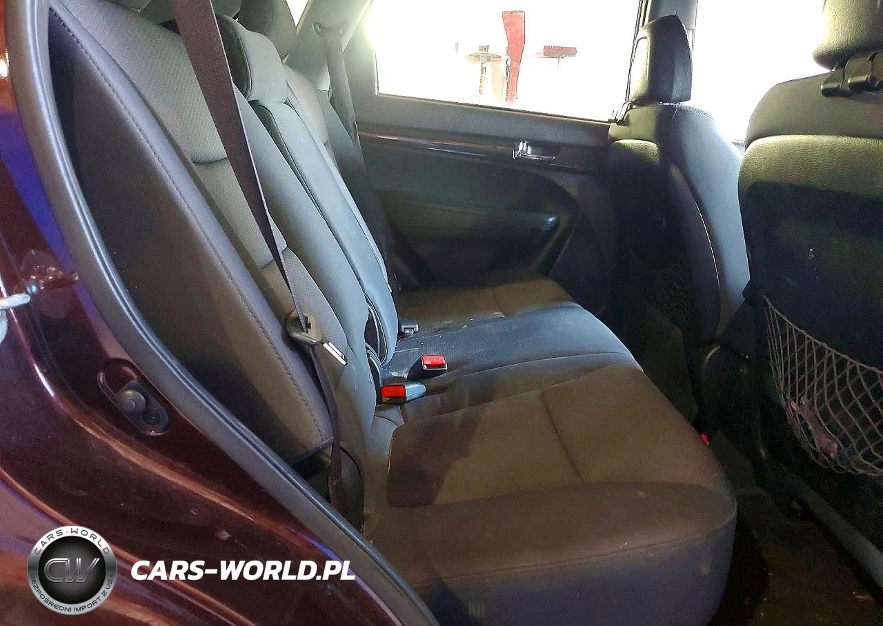 2012 Kia Sorento Base VIN:5XYKT3A68CG223485 - 11