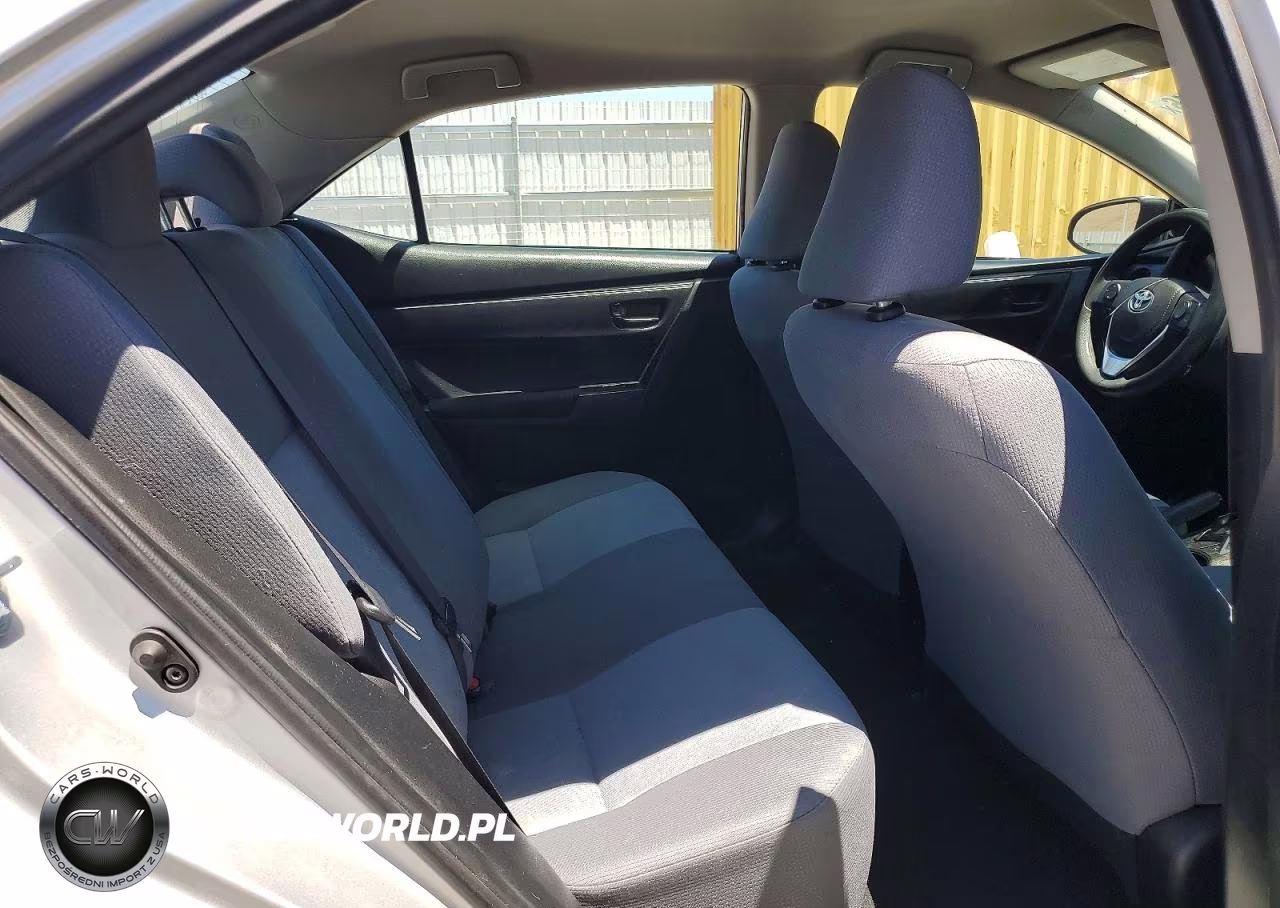 2017 Toyota Corolla L VIN:5YFBURHE2HP698842 - 10