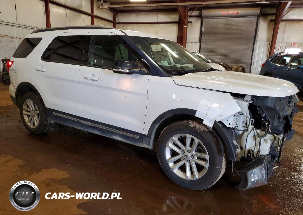 2016 Ford Explorer Xlt VIN:1FM5K7DH2GGB35440 - 4