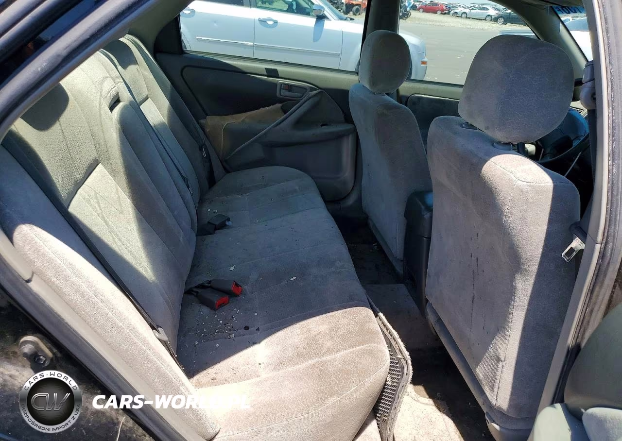 1997 Toyota Camry Le VIN:JT2BG22K1V0024807 - 10