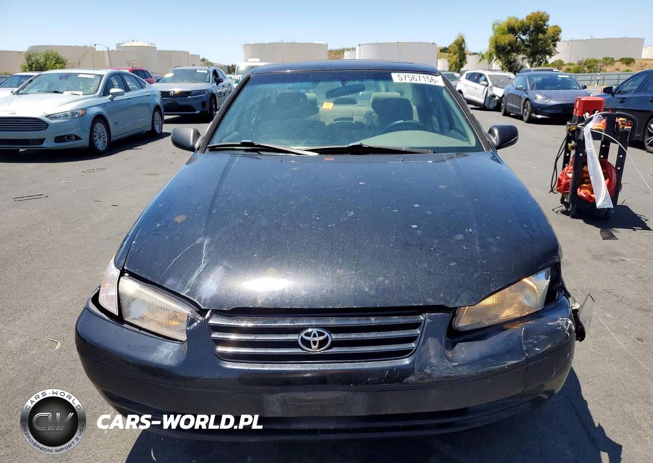 1997 Toyota Camry Le VIN:JT2BG22K1V0024807 - 5