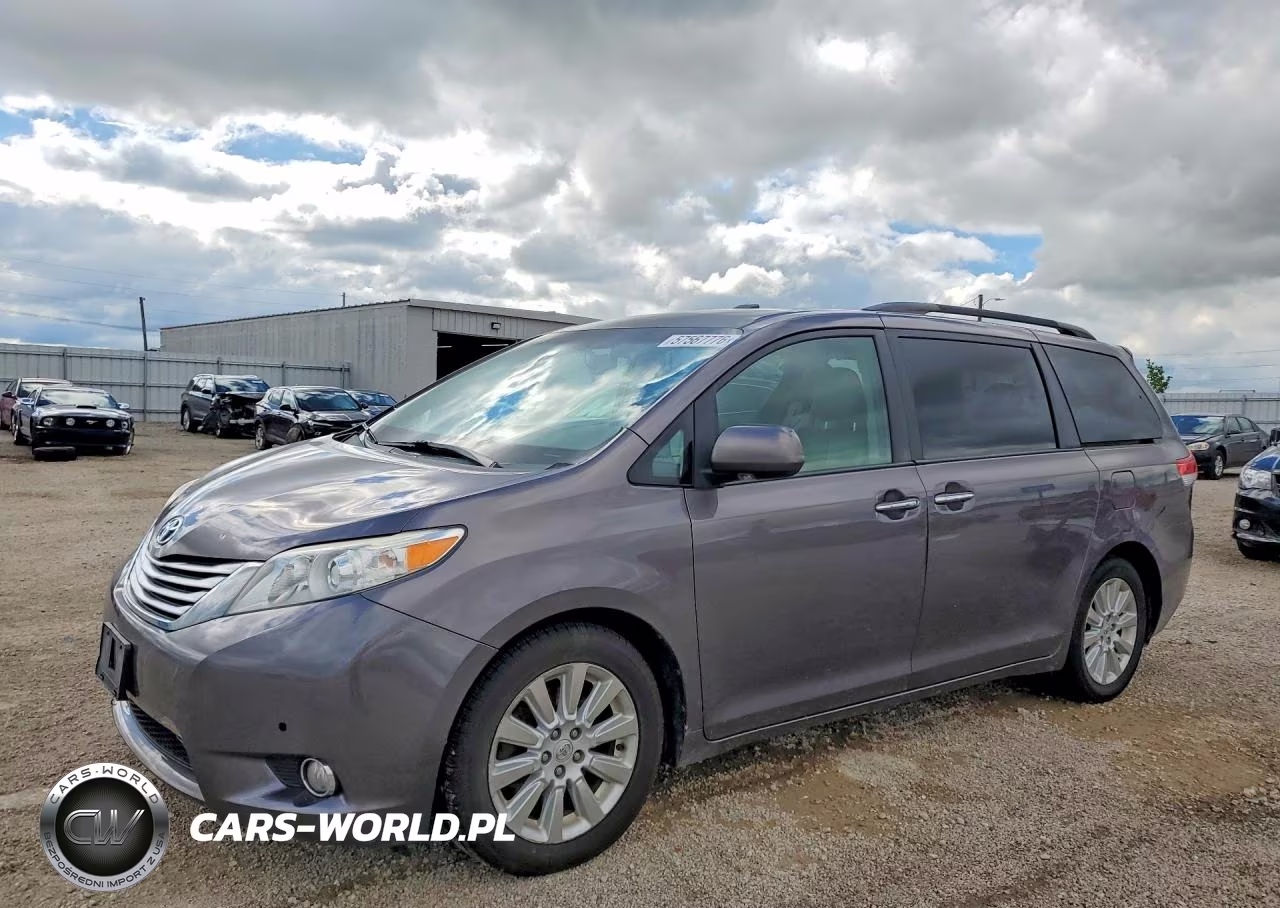 2012 Toyota Sienna Limited 7-Passenger – zdjęcie 1 z 13