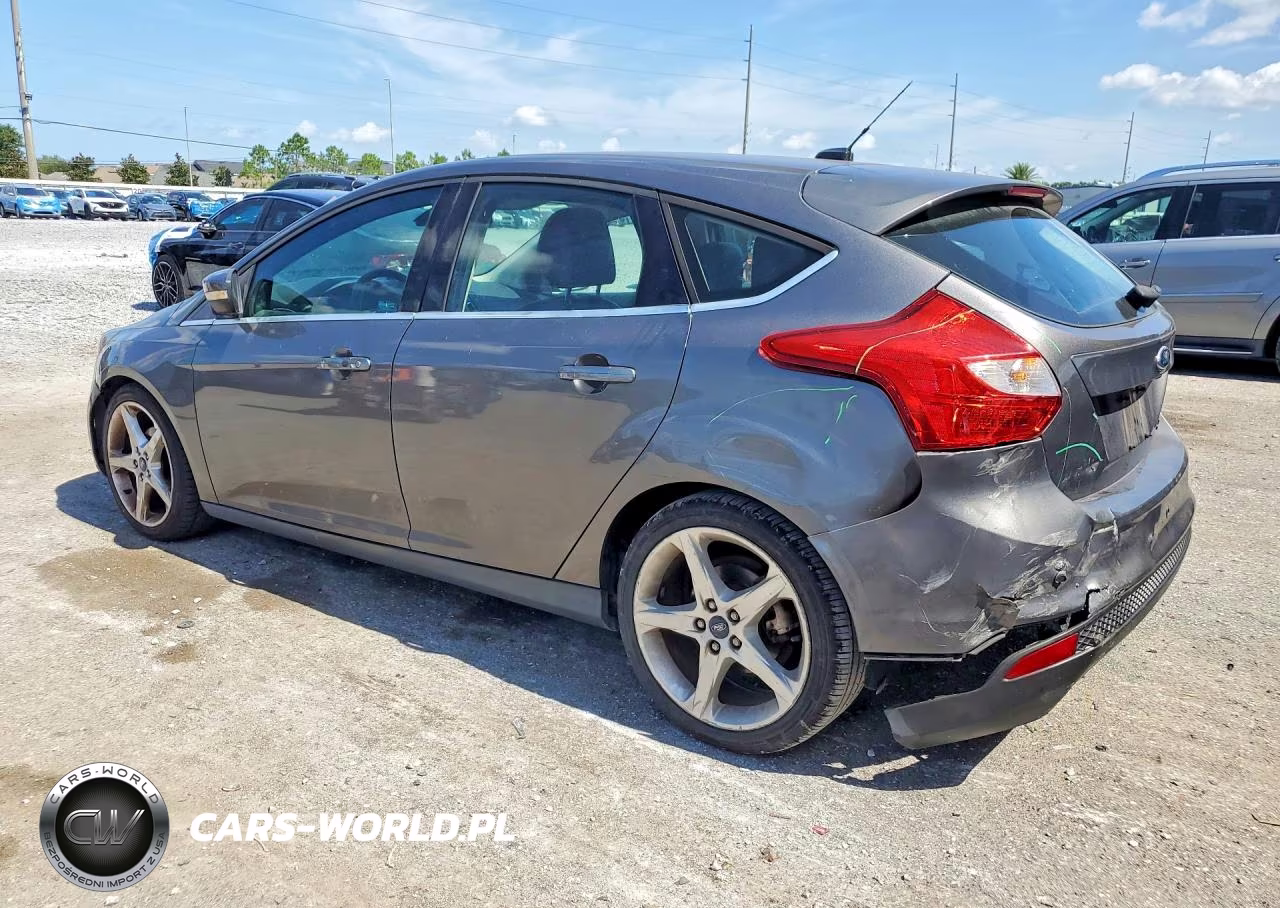 2012 Ford Focus Titanium VIN:1FAHP3N28CL399484 - 2