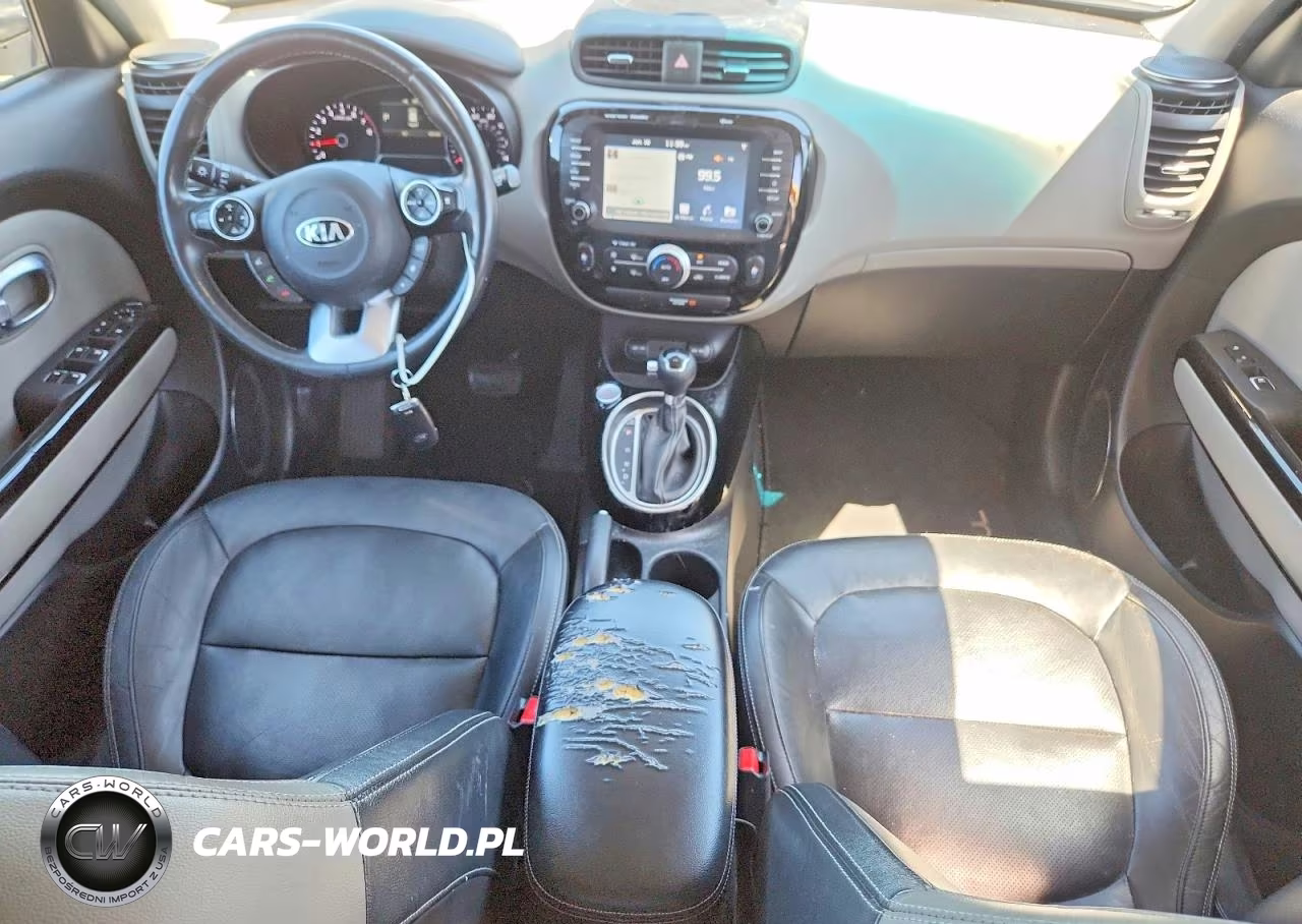 2018 Kia Soul + VIN:KNDJP3A58J7615061 - 8