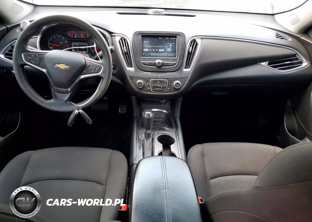2017 Chevrolet Malibu Lt VIN:1G1ZE5STXHF251249 - 8