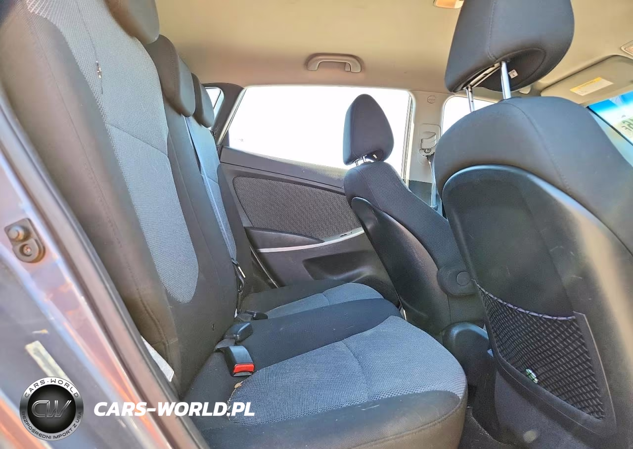 2014 Hyundai Accent Gs VIN:KMHCT5AE4EU163063 - 10