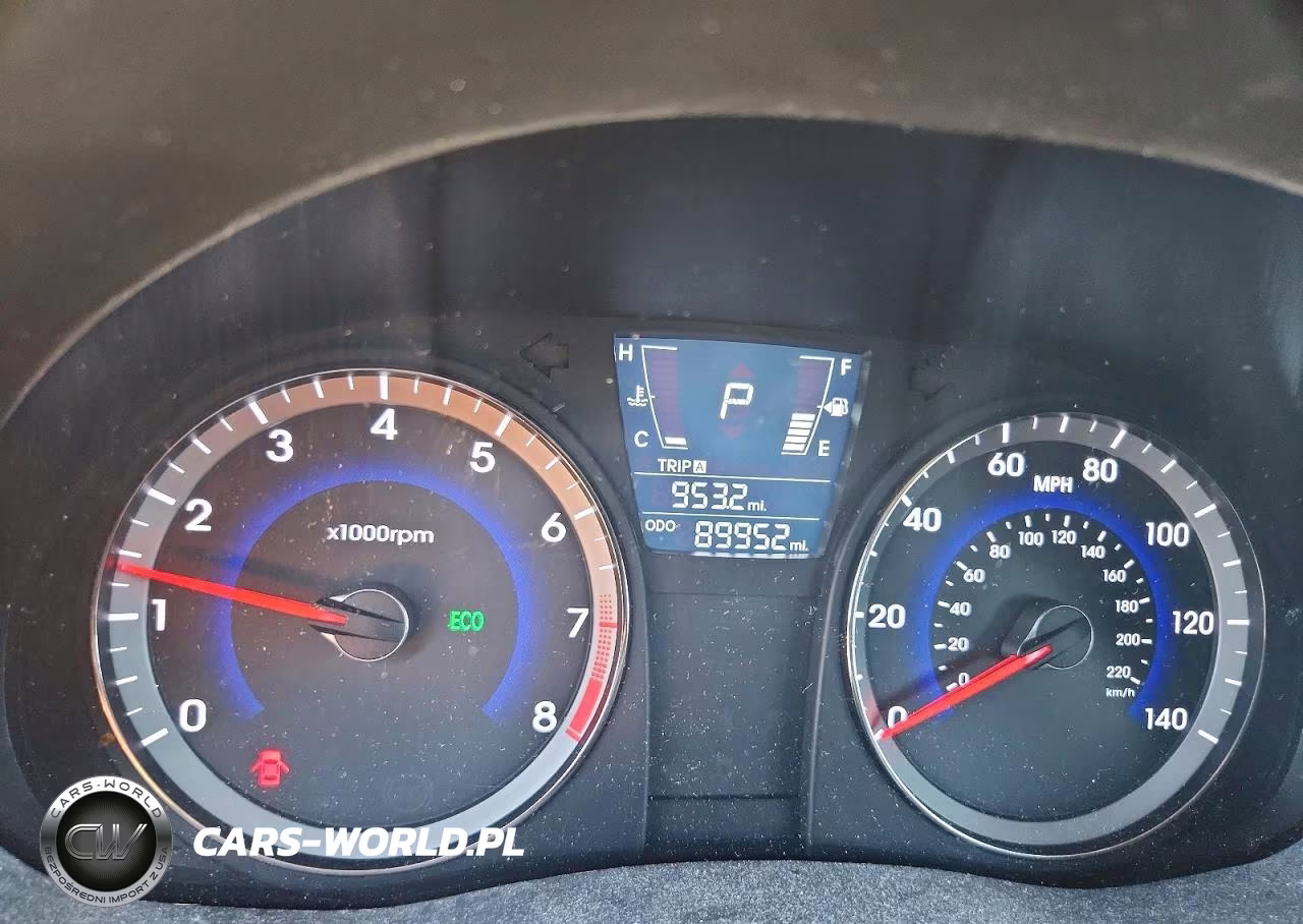 2014 Hyundai Accent Gs VIN:KMHCT5AE4EU163063 - 9