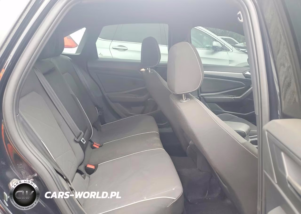 2025 Volkswagen Jetta Sport VIN:3VWBX7BU4SM091154 - 10