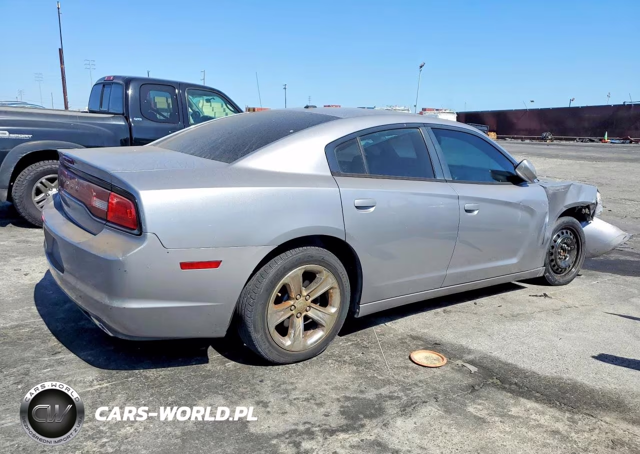 2013 Dodge Charger Sxt VIN:2C3CDXHGXDH605533 - 3