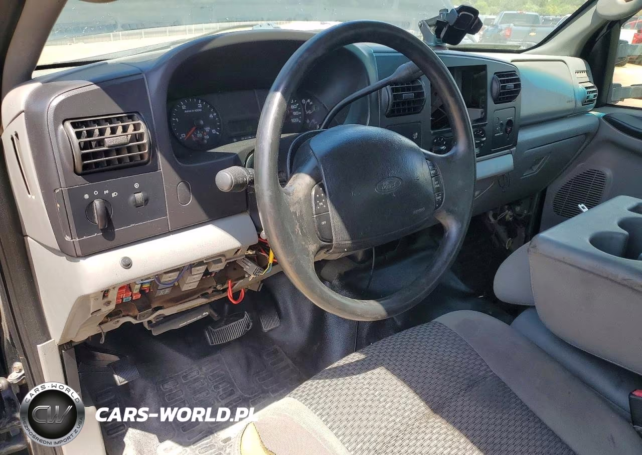 2005 Ford F450 Super Duty VIN:1FDXF46P15EB33381 - 8