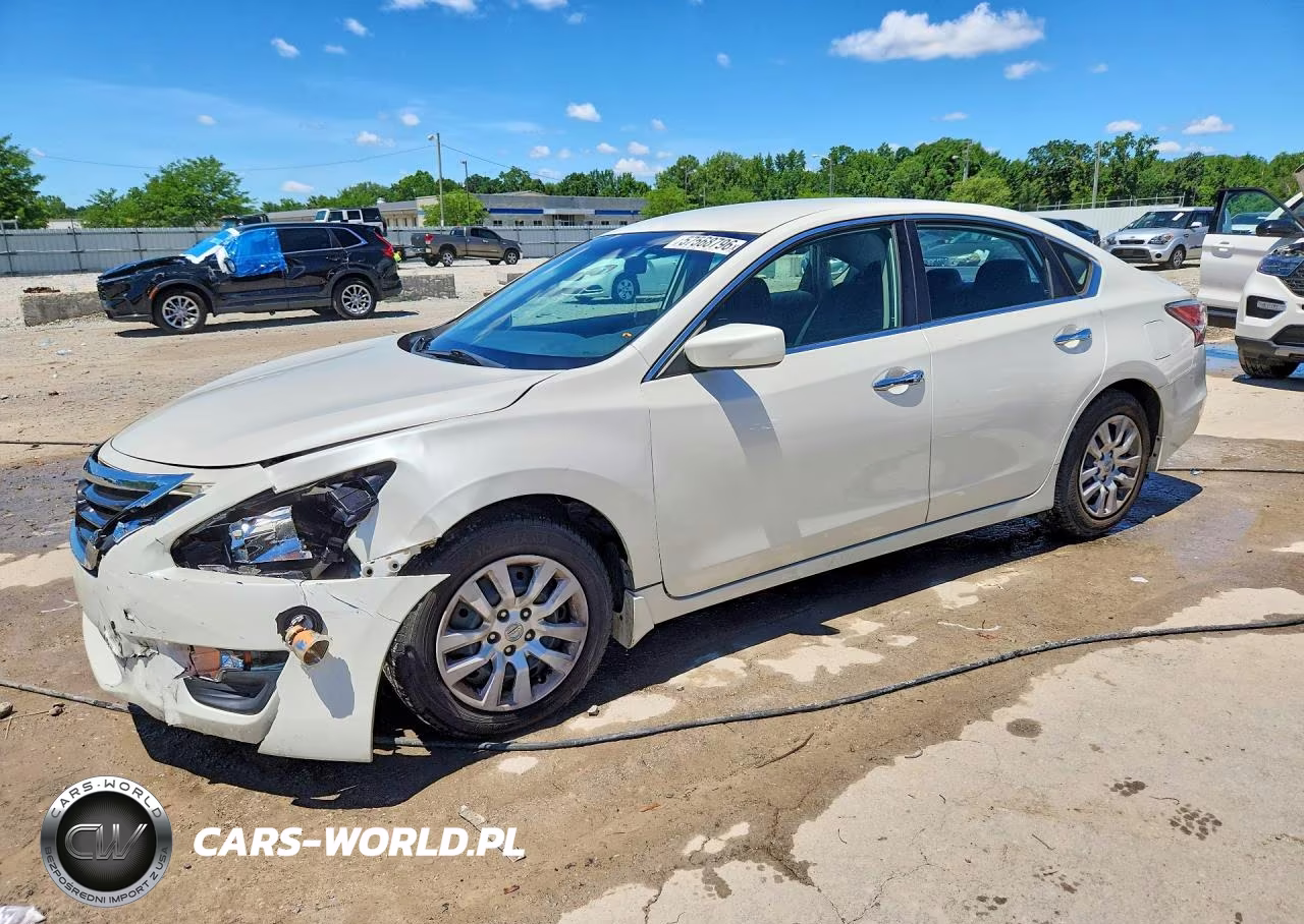 2015 Nissan Altima 2.5 S – zdjęcie 1 z 12