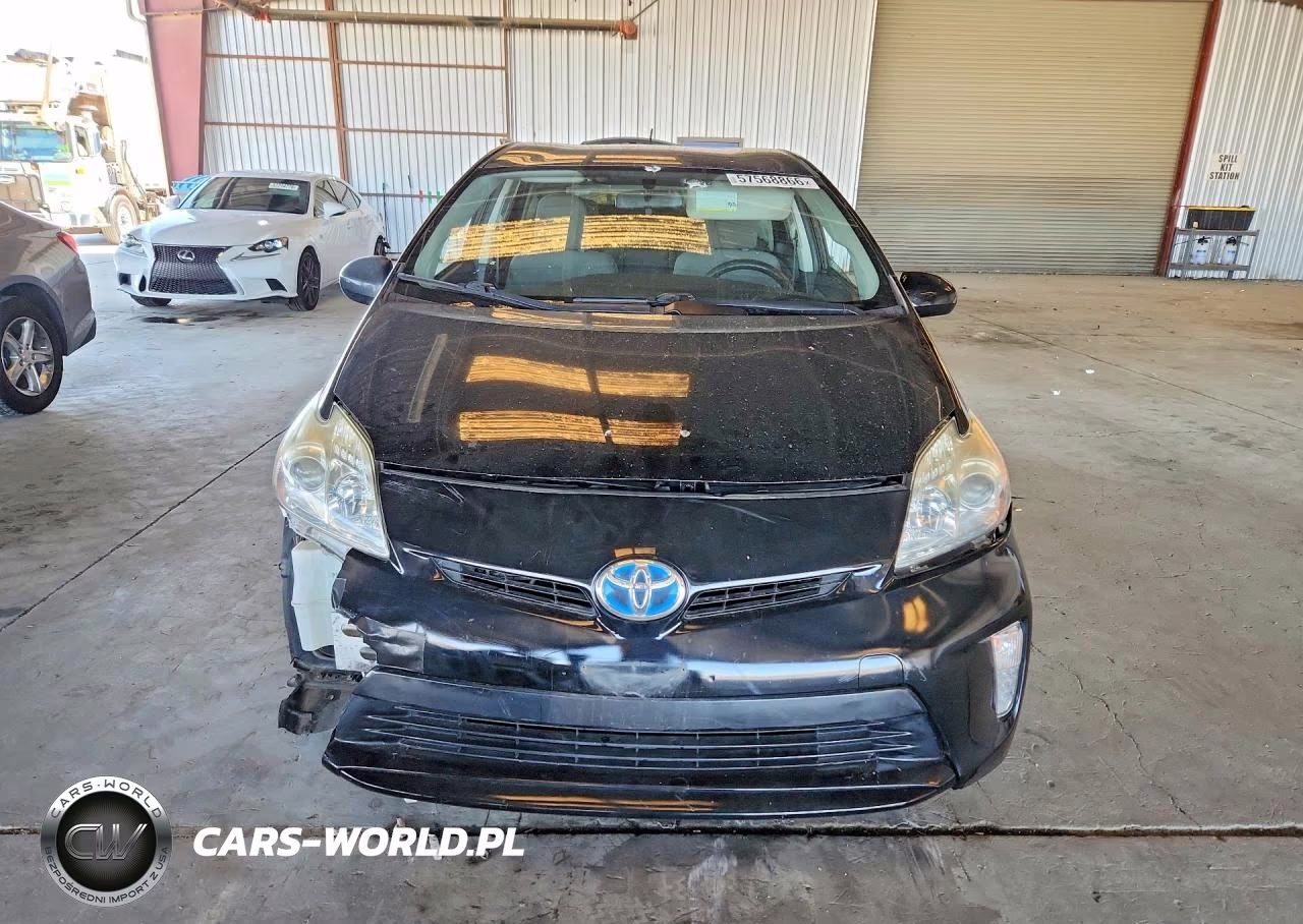 2015 Toyota Prius Two VIN:JTDKN3DU0F0423422 - 5