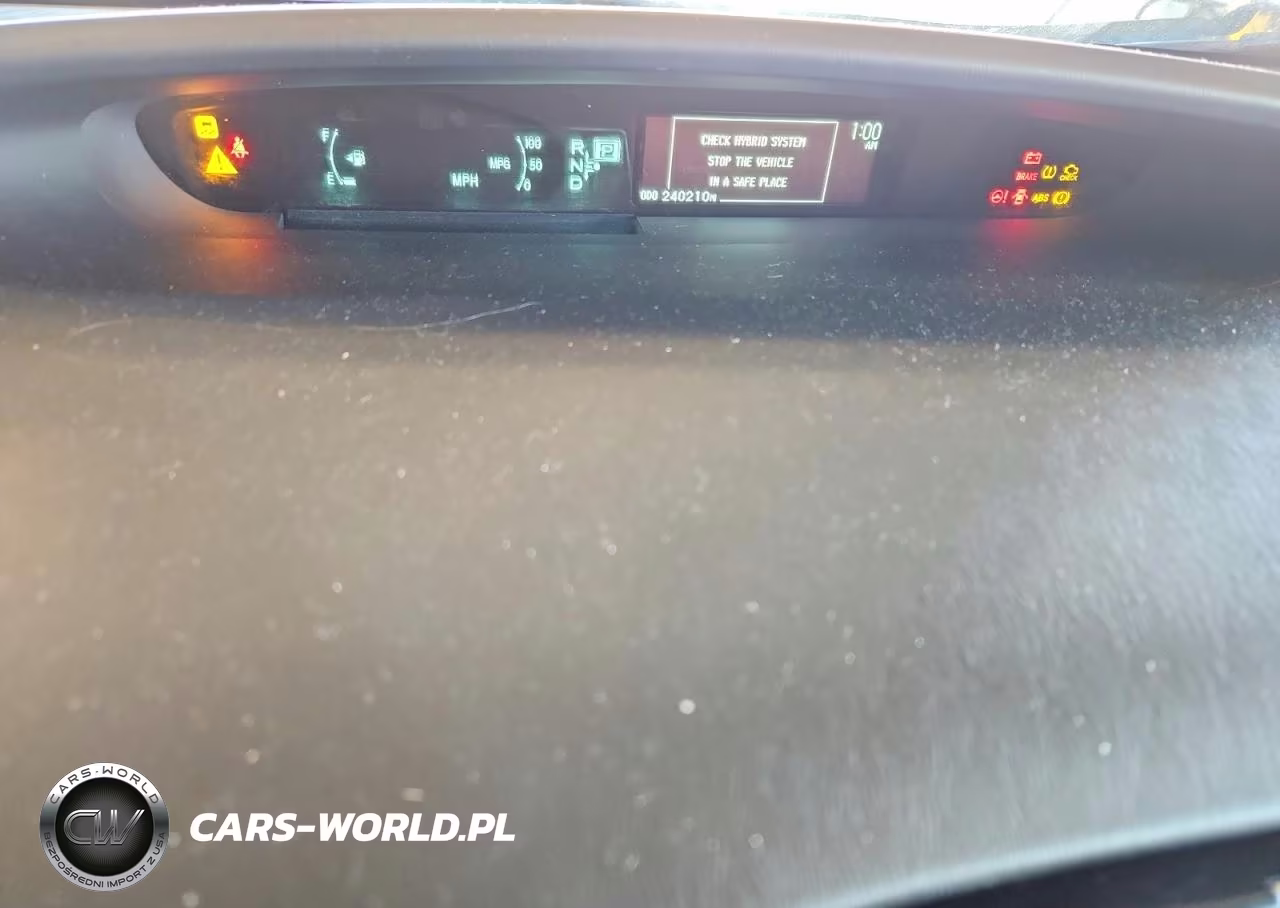 2015 Toyota Prius Two VIN:JTDKN3DU0F0423422 - 9