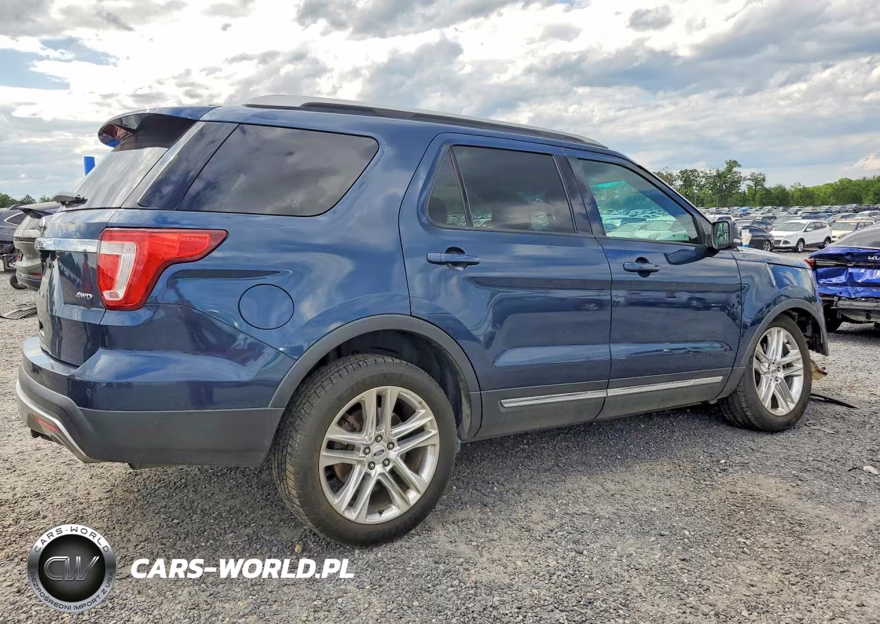 2016 Ford Explorer Xlt VIN:1FM5K8D89GGD19246 - 3