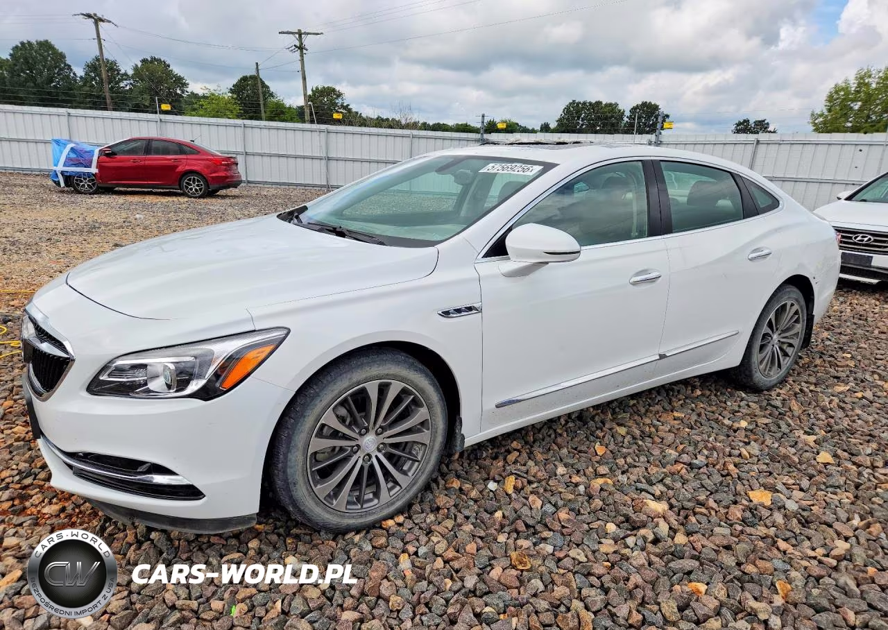 2019 Buick Lacrosse Essence – zdjęcie 1 z 12