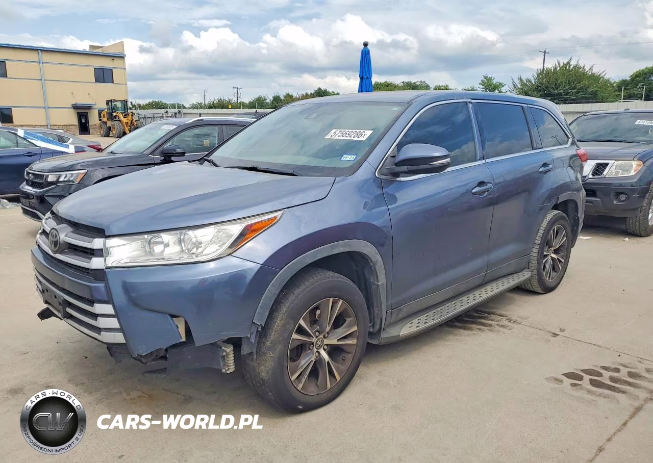 2019 Toyota Highlander Le – zdjęcie 1 z 13