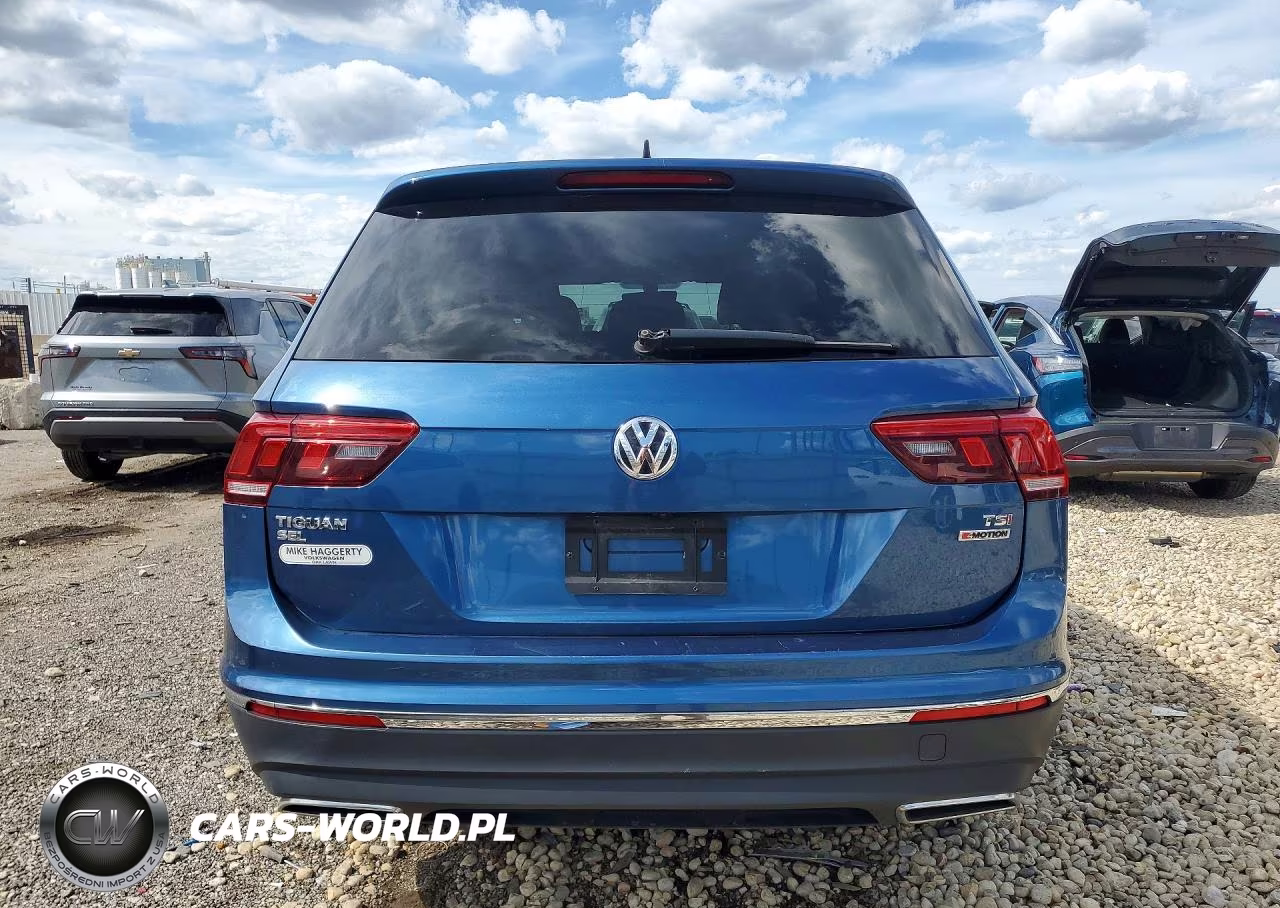 2018 Volkswagen Tiguan Se-Sel VIN:3VV2B7AX0JM170026 - 6